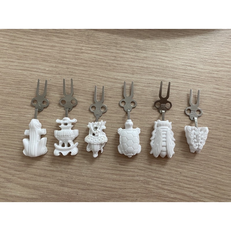 xiên hoa quả bằng xương (dùng cho lồng khuyên)