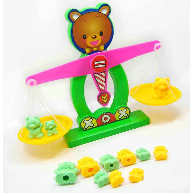 Bộ học cân nặng cân bằng thú vị Dream Toy (Giao màu ngẫu nhiên)