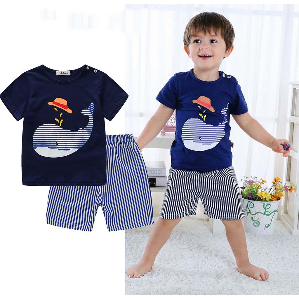 Set áo thun tay ngắn kèm quần lưng thun kẻ sọc năng động cho bé trai