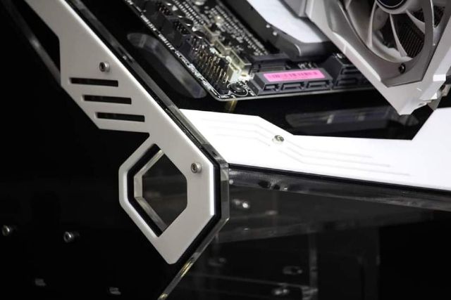 VỎ CASE MÁY TÍNH MICA ĐỘC ĐÁO