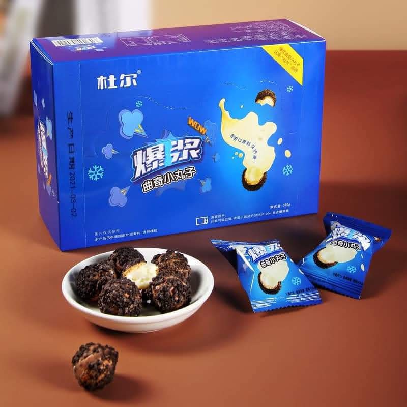 [ Cực ngon ] Bánh Oreo Socola Nhân Chảy 3 Lớp vị Socola - Dâu tây - Pho mai Siêu Ngon - Hộp 200g