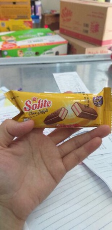 Bánh Solite Phủ Socola Tầng Kem