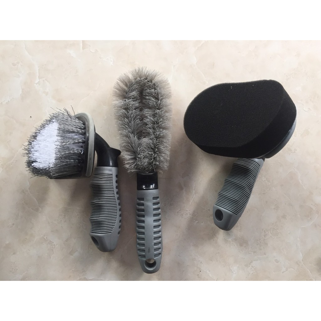 Bộ sản phẩm vệ sinh, chăm sóc lốp xe ô tô, cọ bánh xe, đánh bóng lốp, bảo dưỡng lốp xe