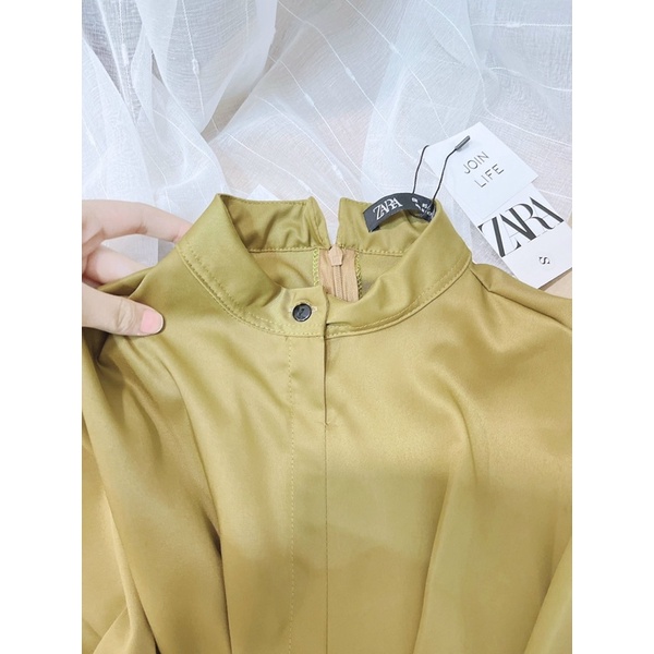 [Mã FAMARAL1 giảm 10K đơn 50K] Váy nâu vàng cổ tàu dáng dài | BigBuy360 - bigbuy360.vn