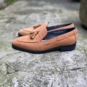 Giày lười nam da lộn chất da bò thật bh 12 tháng kiểu dáng Tasseled Loafer - Mã T161