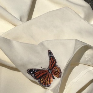 Áo thun Sadboiz DREAMY BUTTERFLY họa tiết Bướm - Áo thun unisex nam nữ form rộng oversize chất liệu Cotton