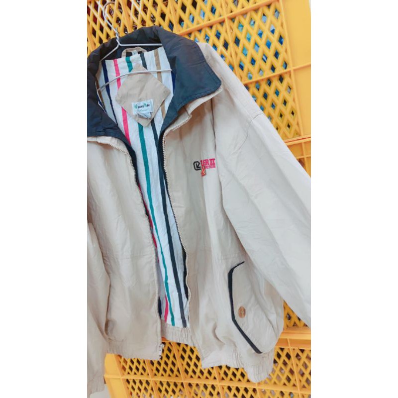 Áo khoác bomber lót sọc. A123