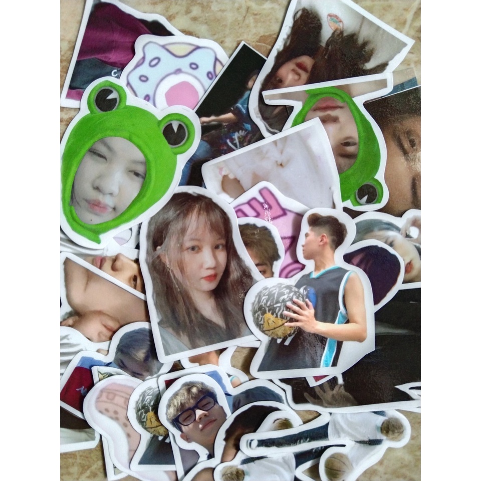 Sticker / Hình dán In hình theo yêu cầu ( 1 set 16 hình khác nhau)