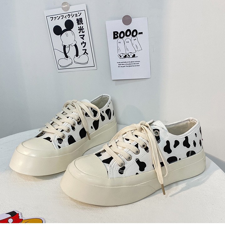Giầy thể thao chất vải canvas mềm nữ bò sữa cow milk dáng cơ bản basic 2021_VIDEO (form rộng LẤY giảm 1 size đang đi) | BigBuy360 - bigbuy360.vn