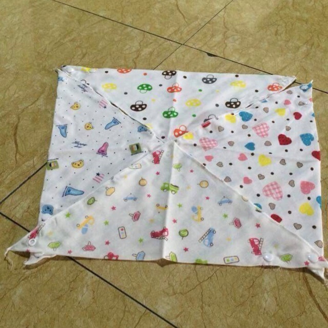 Combo 100 yếm xô hoa