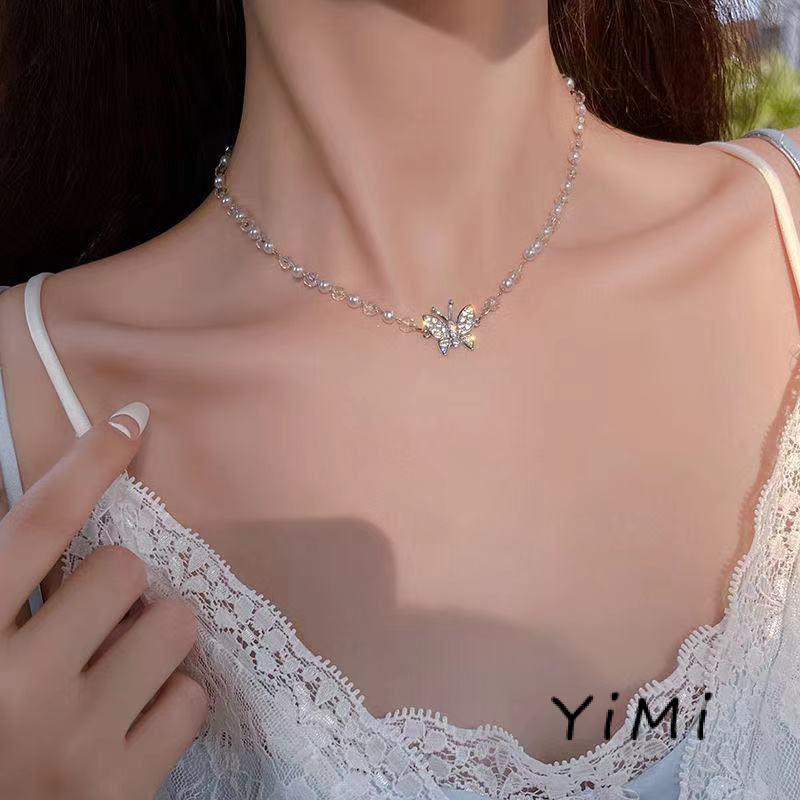 Vòng cổ Mặt Hình Bướm Hello Kitty Đính Ngọc Trai Cao Cấp Sang Trọng