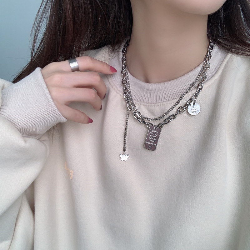 vòng cổ Mặt Bươm Bướm