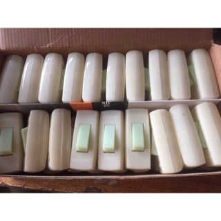 Công tắc treo nhót dạ quang hàng Việt Nam chất lượng cao