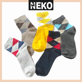 Vớ nam cao cổ vuông, tất cổ cao nam hoạt tiết hình thoi NEKO