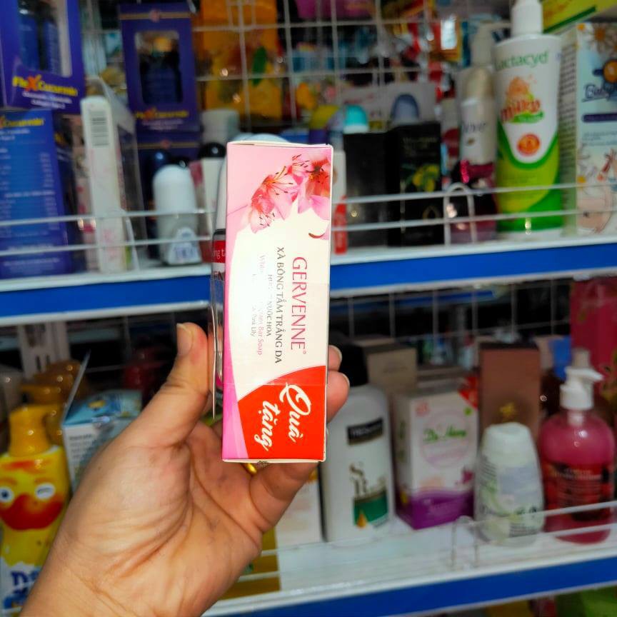 Lăn khử mùi trắng da Gervenne loại 50ml - Tặng xà bông 90g