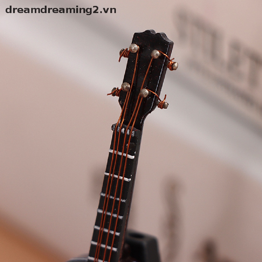 Set mô hình đàn guitar phong cách cổ điển mini dành cho trang trí
