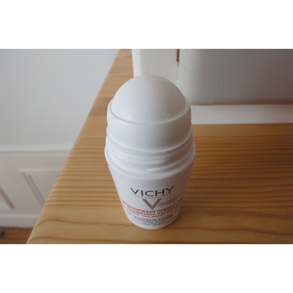 [CHÍNH HÃNG VICHY] - LĂN GIÚP KHÔ THOÁNG VÙNG DA DƯỚI CÁNH TAY 72H (50ML)