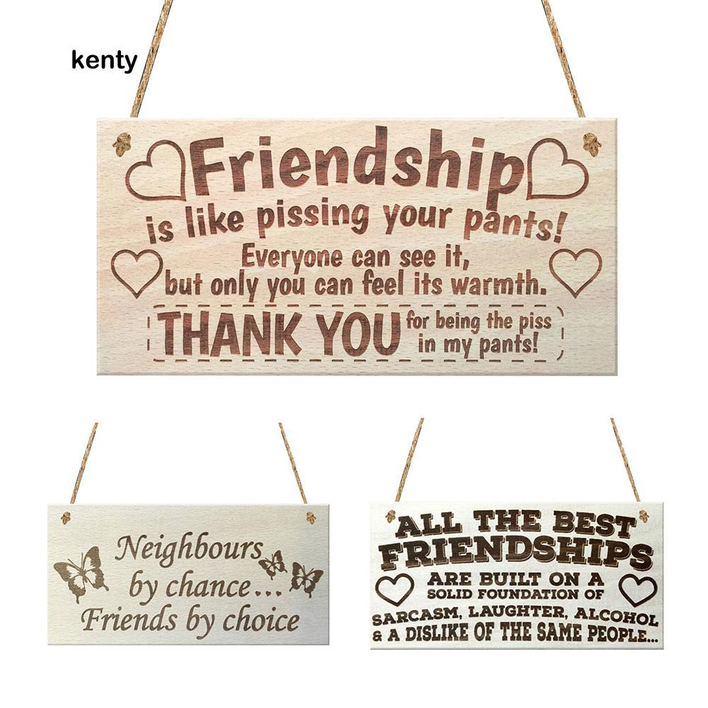 Bảng gỗ trang trí nhà khắc những câu nói hay về tình bạn bằng Tiếng Anh