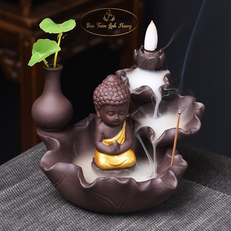 Thác Khói Nụ Trầm Hương Dùng Đốt Nhang Không Tăm - Lư Xông Trầm Phật Ngồi Phong Thủy Gốm Cao Cấp