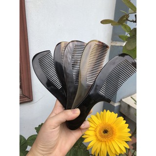 ☘️☘️Lược sừng tự nhiên💵