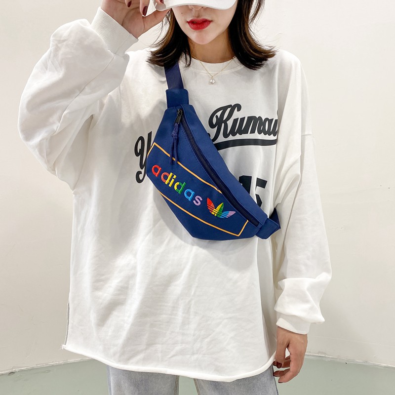 Túi đeo chéo Adidas trẻ trung năng động thời trang | BigBuy360 - bigbuy360.vn
