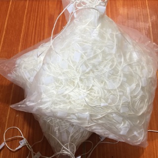 Dây treo mác quần áo