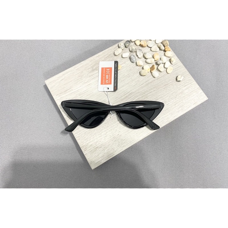 Kính nữ Dorothy penkins hàng chuẩn auth, có mail mua hàng chính hãng