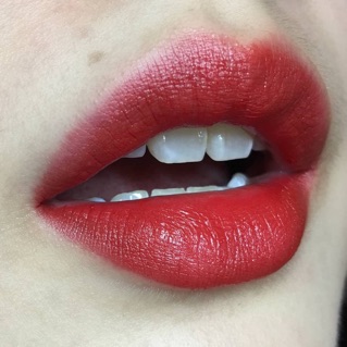 Son Dior 999 Màu đỏ Ruby mini [ số lượng có hạn]