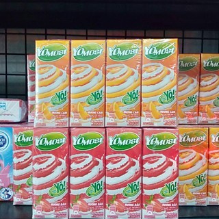 Lốc 4 hôp sữa Yomost hương cam,dâu 180ml