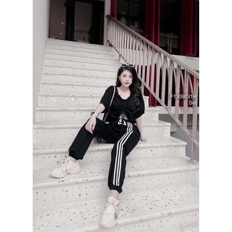 Set Áo Croptop Rút Dây + Quần Thể Thao Sọc