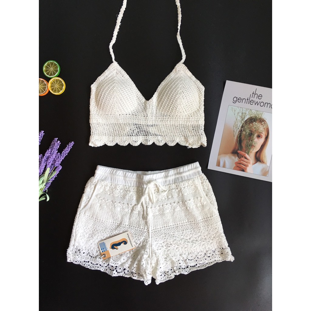 Đồ bơi len móc đi biển