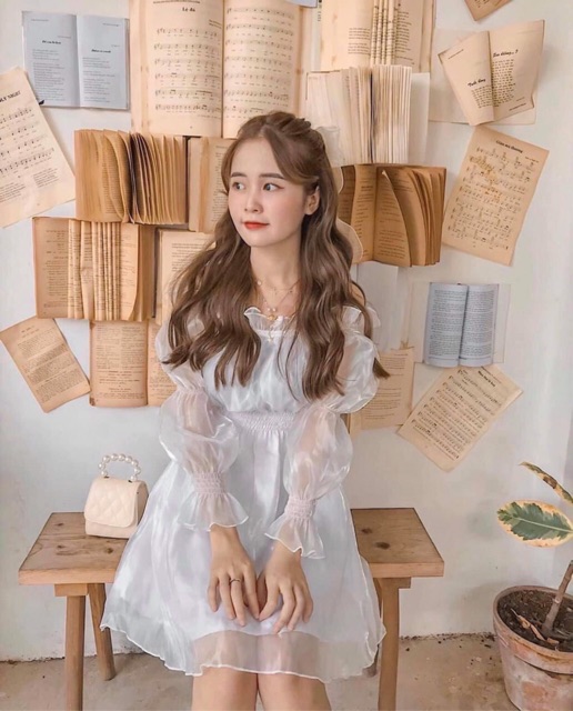 Đầm sheer trắng đen trễ vai bo eo | BigBuy360 - bigbuy360.vn