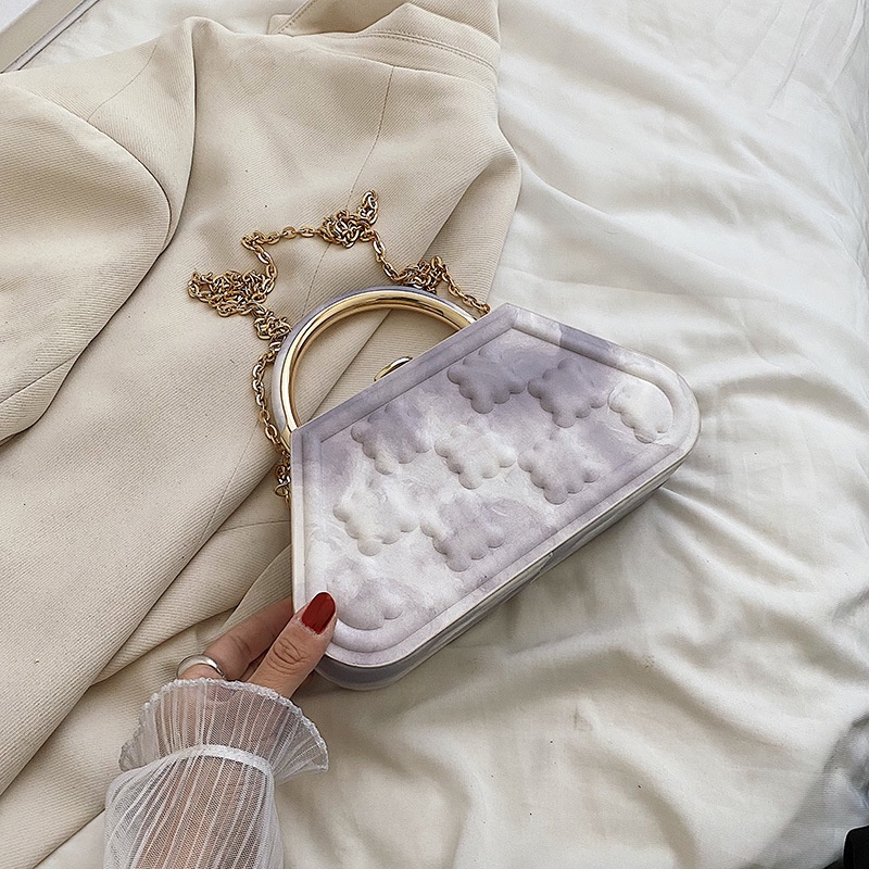 Túi Đeo Vai Dây Xích Thời Trang Dành Cho Nữ