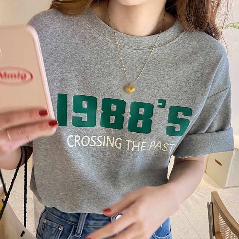 Áo thun ngắn tay cổ tròn form rộng in chữ thời trang Hàn Quốc cho nữ