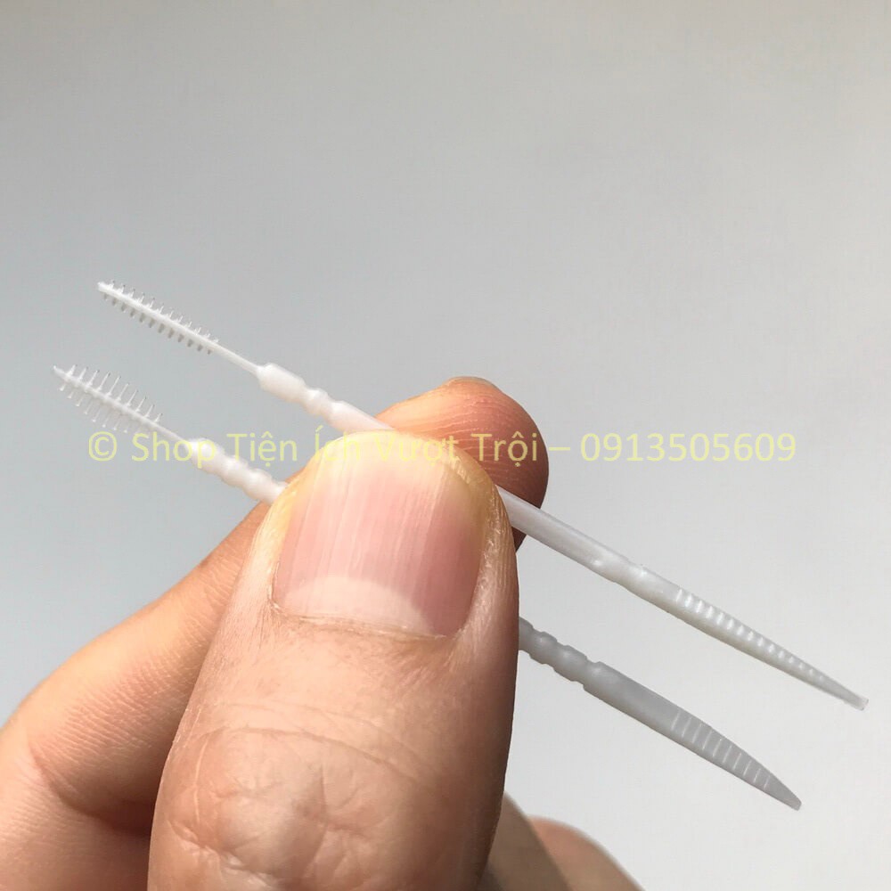 Hộp hơn 1000 cây tăm nhựa chất lượng cao giúp lấy thức ăn giắt mắc trong khe kẽ răng, không bị ẩm mốc-Tiện Ích Vượt Trội