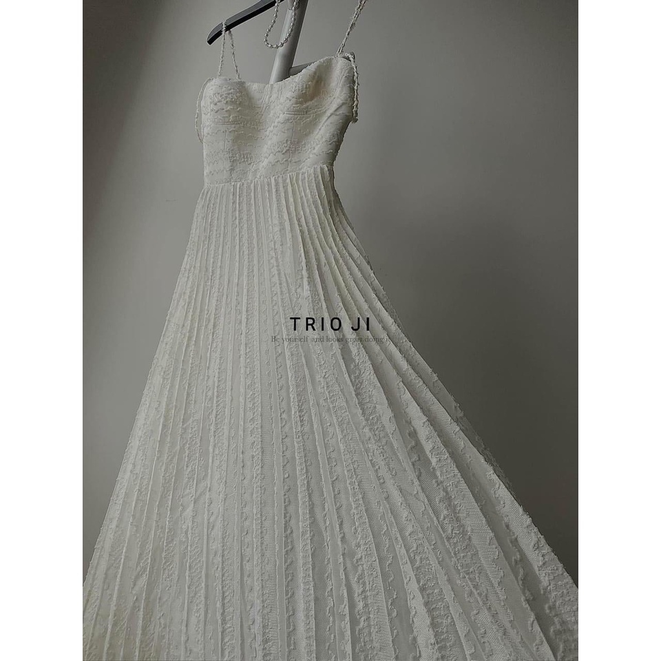 Đầm Maxi Ren Dập Ly