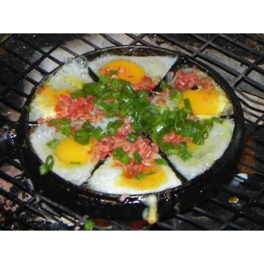 Khuôn Bánh Trứng Cút Bánh Tam Giác Chống Dính - BX0035