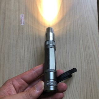 ĐÈN PIN SOI ĐÁ QUÝ MINI CHUYÊN DỤNG( ánh sáng vàng-trắng)
