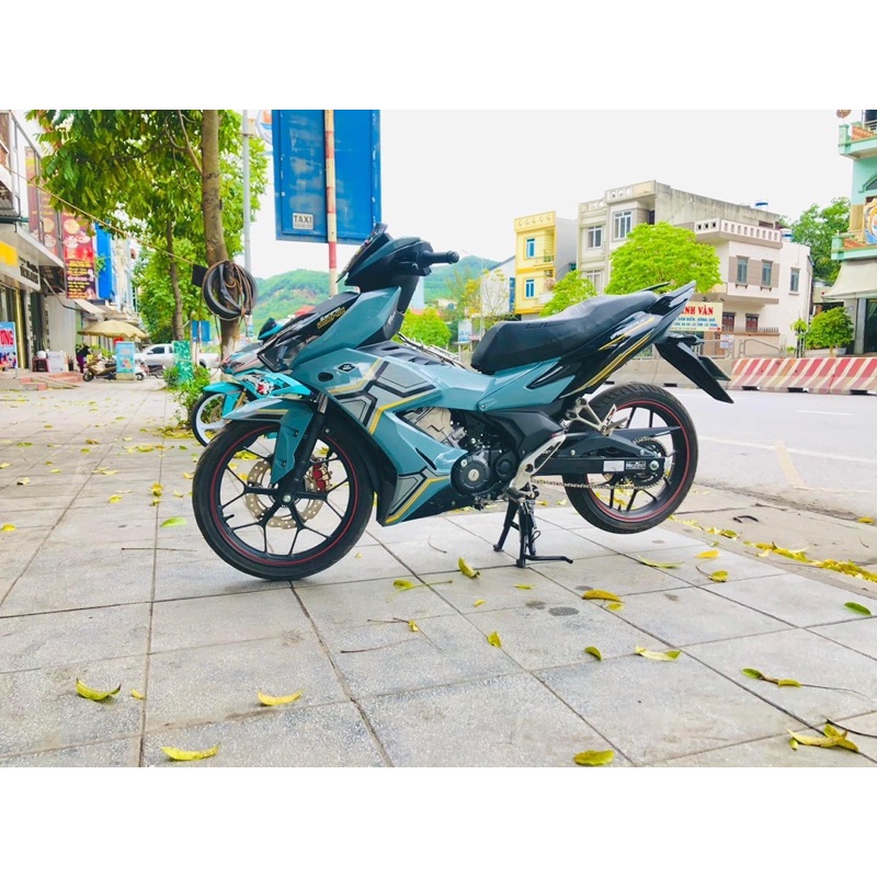 ( Quí khách vui lòng mang ra tiệm cho thợ dán ) Tem Winner x 2021