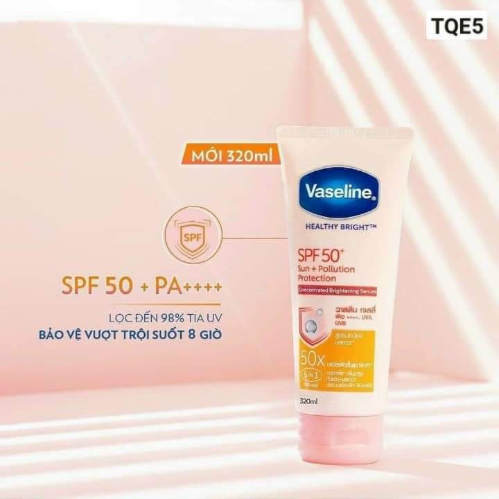 Sữa dưỡng thể Vaseline 50x SPF 50++ 320ml giúp cấp ẩm, dưỡng da mềm mịn
