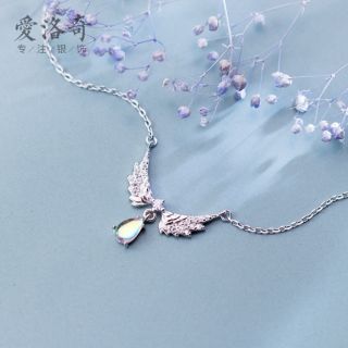 Dây chuyền cánh thiên thần đính đá lớn