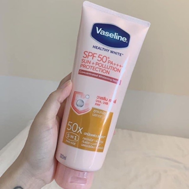 &lt;Mẫu mới&gt;  Sữa Dưỡng Thể Trắng Da Chống Nắng Vaseline 50X SPF50+ Thái Lan 320ml