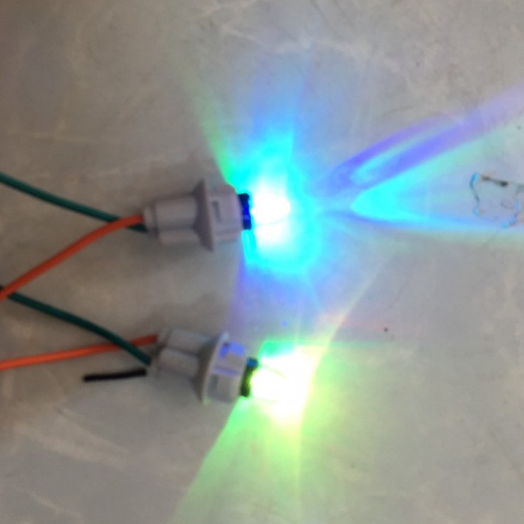 Bóng 7 màu gắn xinnhan , mặt đồng hồ wave dream...