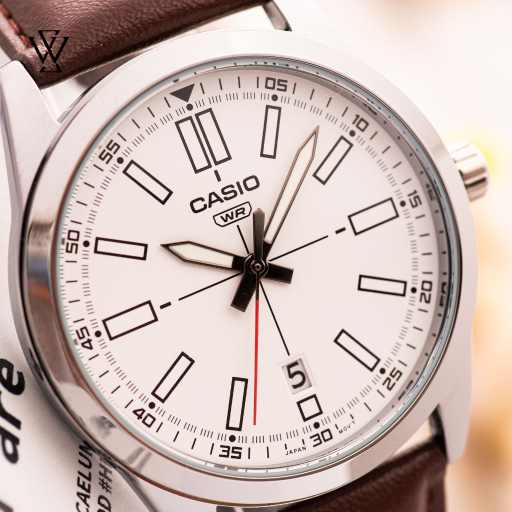 Đồng Hồ Quartz Nam Casio WATCHSTORE MTP-VD02L-7EUDF Thiết Kế Kính Khoáng 41mm, Dây Đeo Da Và Vỏ Thép Không Gỉ