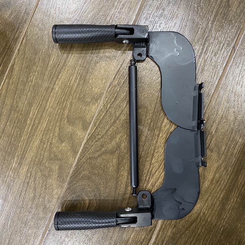 Gát chân sau vespa cổ standard / acma / super / sprint /px
