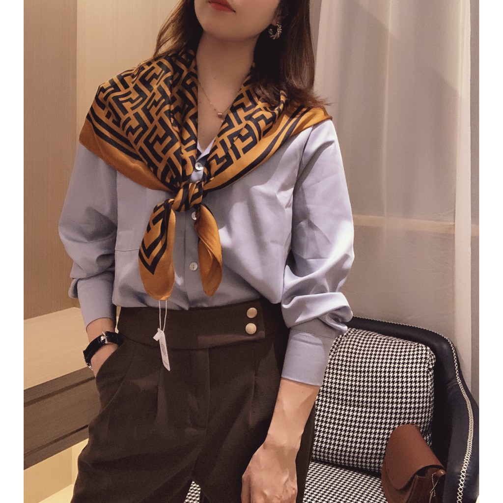 Khăn Choàng Vuông In Hình Mona Lisa Thời Trang Cho Nữ