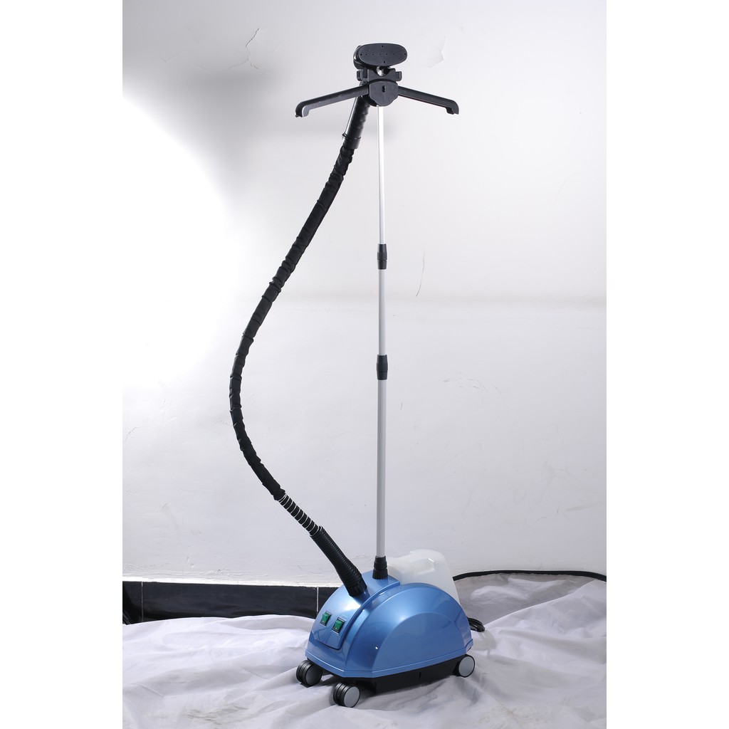 Bàn ủi hơi nước đứng công nghiệp SR-8000 SILVER STAR - Hàng chính hãng