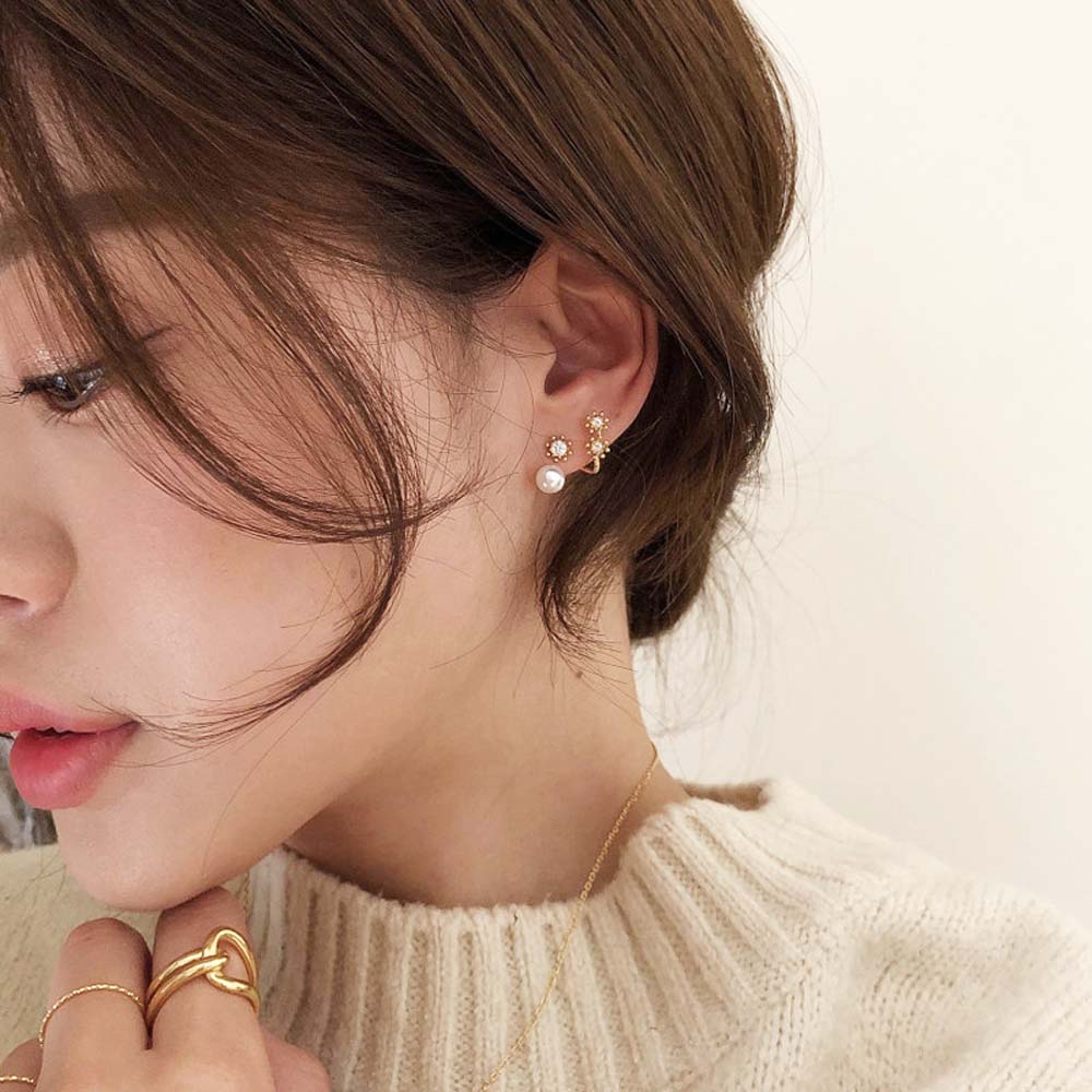 NEEDWAY Women Girls Pearl|Needle Korean Earrings