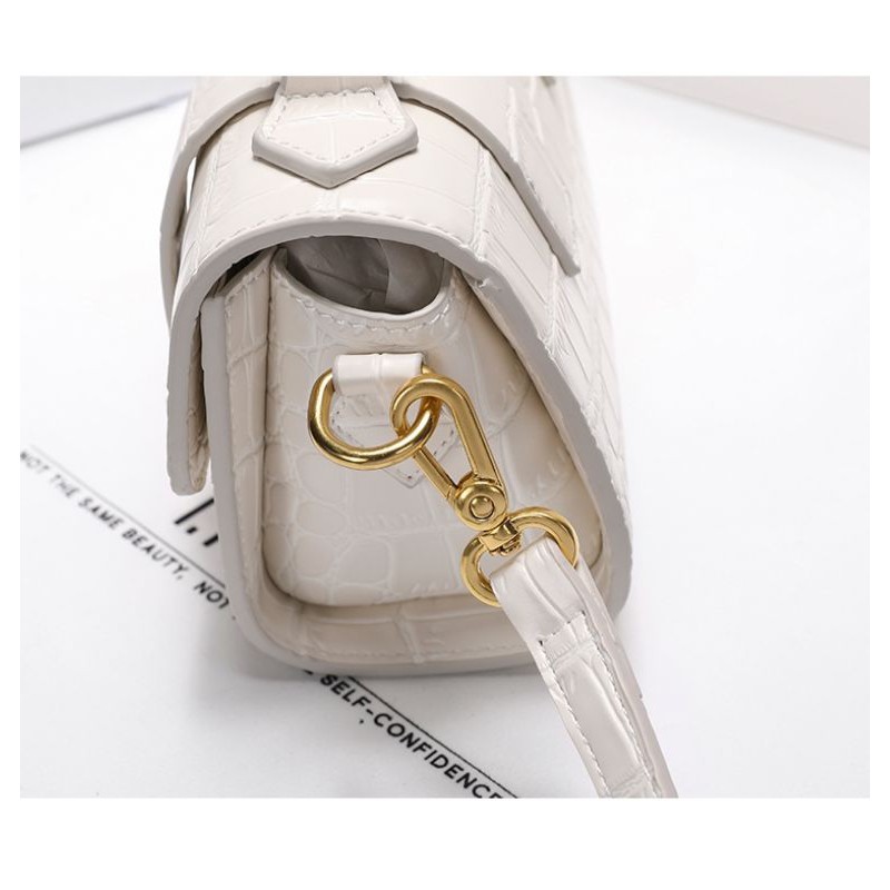 Túi Đeo Chéo  Nữ Hàng Hiệu I.T GOLEDY HONGKONG da thật hàng chính hãng