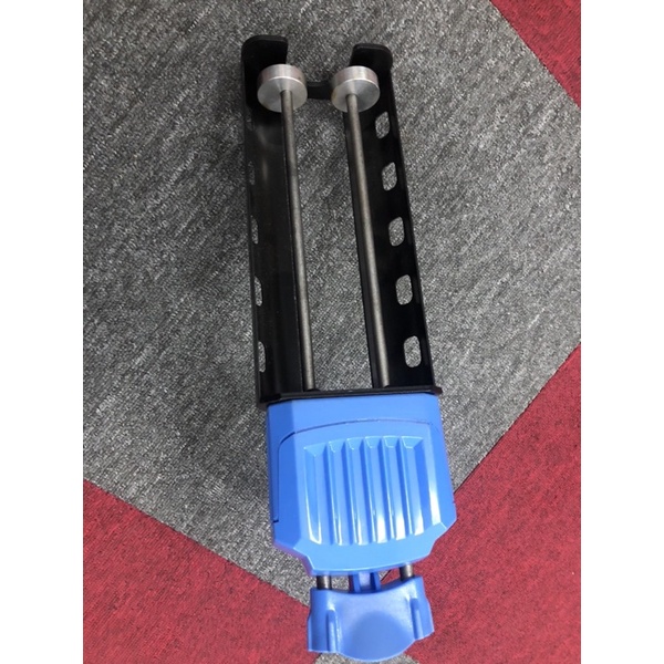 Súng bơm keo Ramset